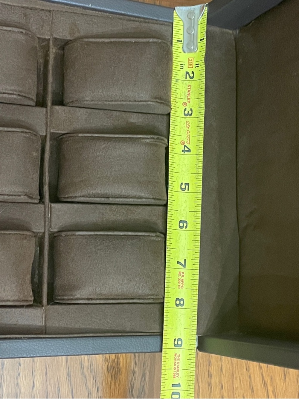 Brown Leatherette 6-Slot Watch Box
In good condition and clean. A few scuffs. - Picture 8 of 12